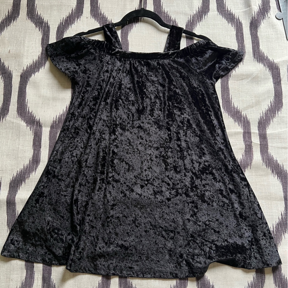 GIRLS BLACK VELOUR CHRISTMAS DRESS